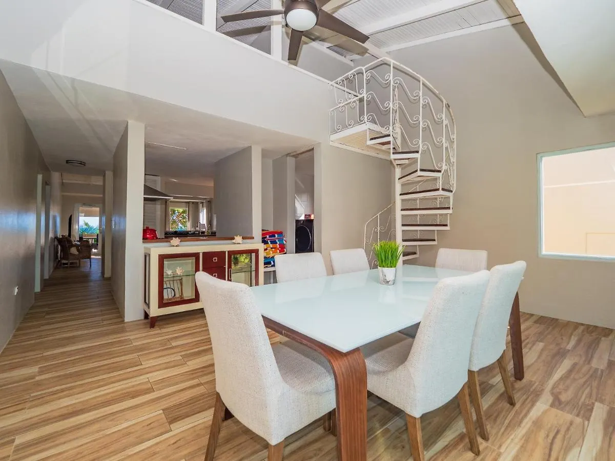 Newly Renovated 8 Bedroom Ocean Front Villa With Pool Rio Grande 0*,  Puerto Rico